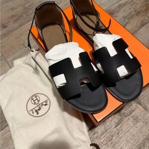 Hermes H sandals